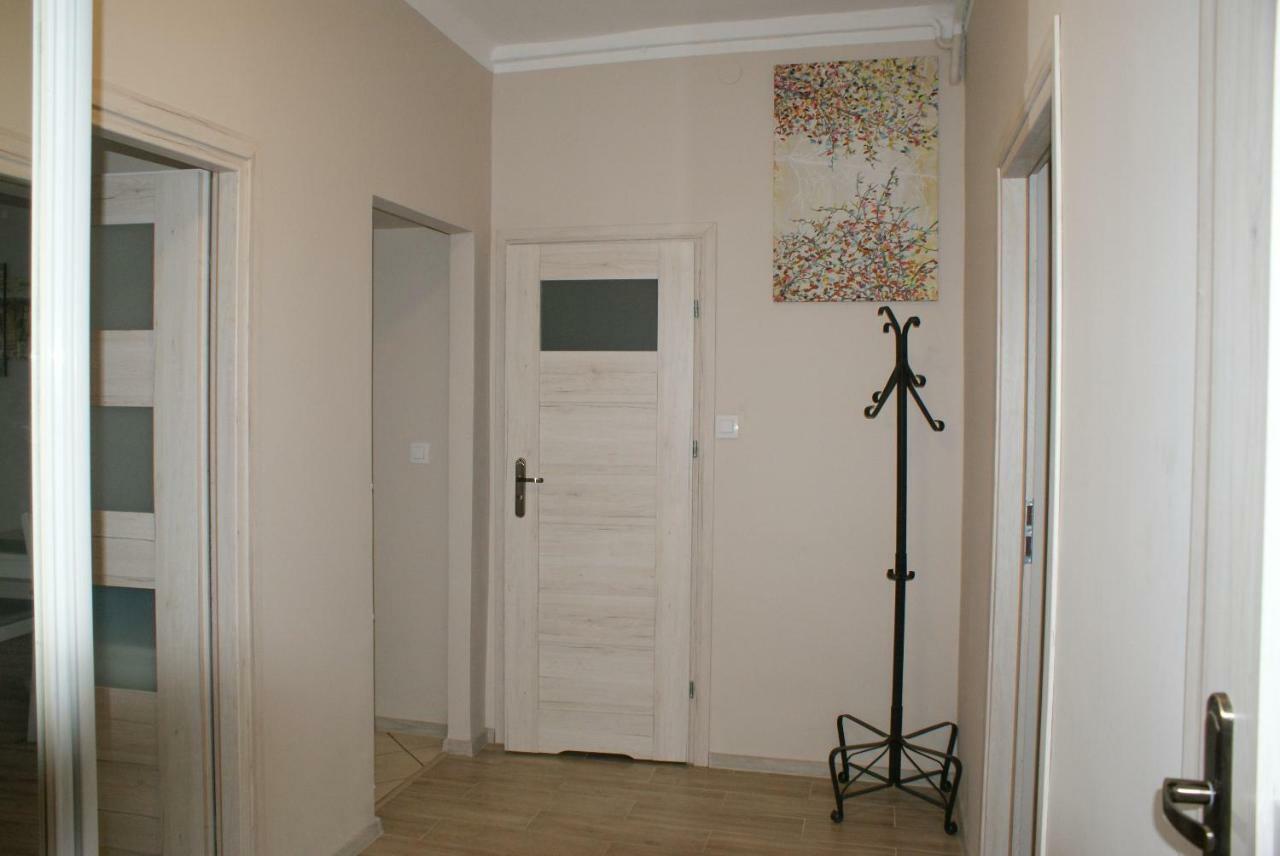 Apartament Grochowska Warszawa Exterior photo